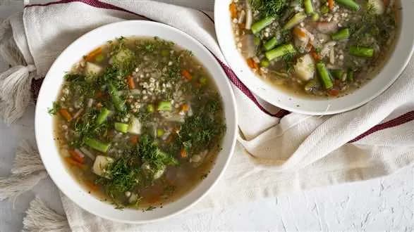 Prosta zupa z kaszą gryczaną