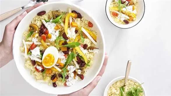 Śniadaniowy bowl z kaszą