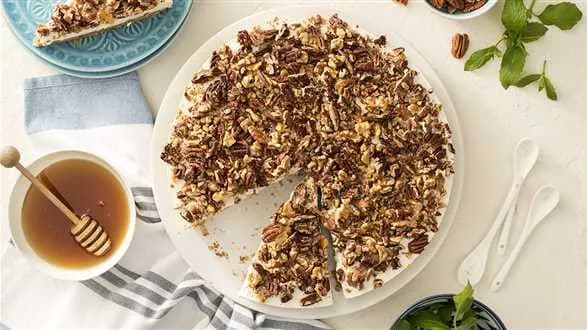 Ciasto jogurtowe z miodem i orzechami