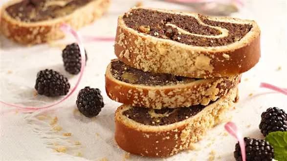 Makowiec drożdżowy