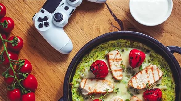 NAŁADOWANA TORTILLA Z CUKINII