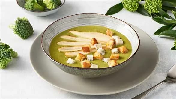 Krem brokułowy z gruszkami i gorgonzolą