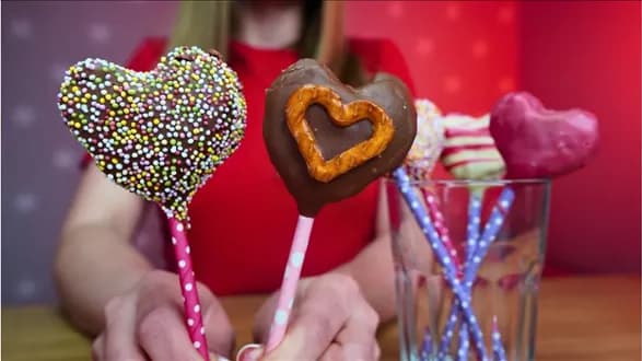 Cake popsy serduszka