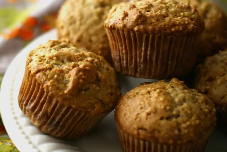 Babeczki orzechowe z orzechami włoskimi - Przepis na muffinki