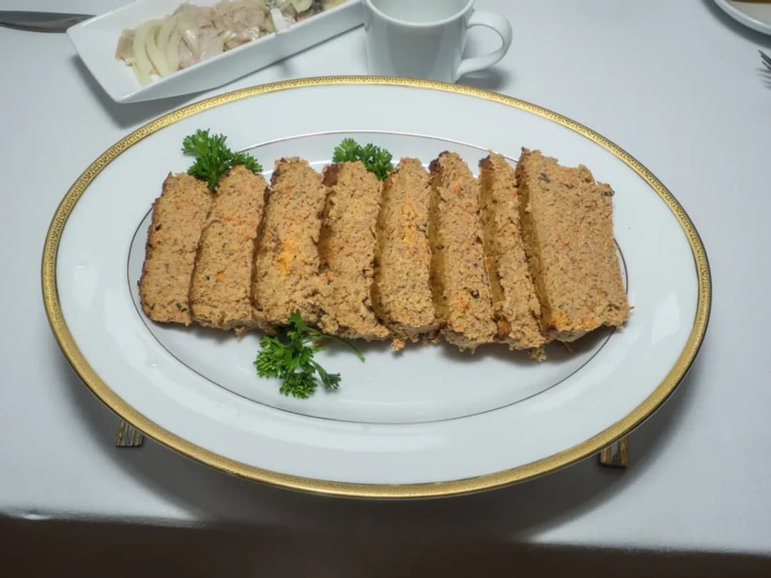 Czy można mrozić pasztetową? Sprawdź zasady mrożenia i przechowywania.