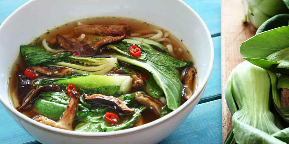 Pak Choi z Makaronem - Przepis i Inspiracje